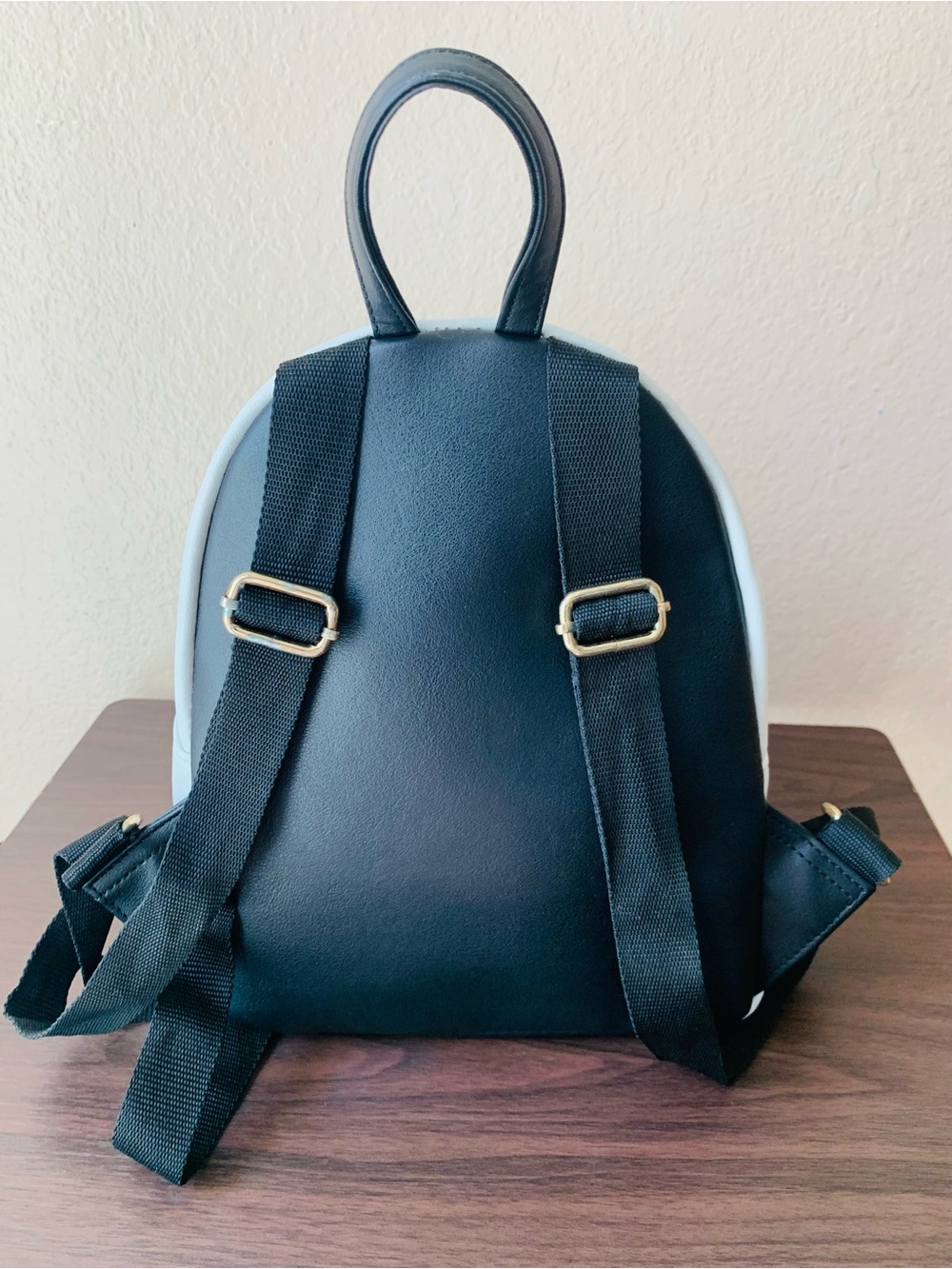 FUNKO Exclusive Star Wars Boba Fett Classic Helmet Mini Backpack - Picture 2 of 8